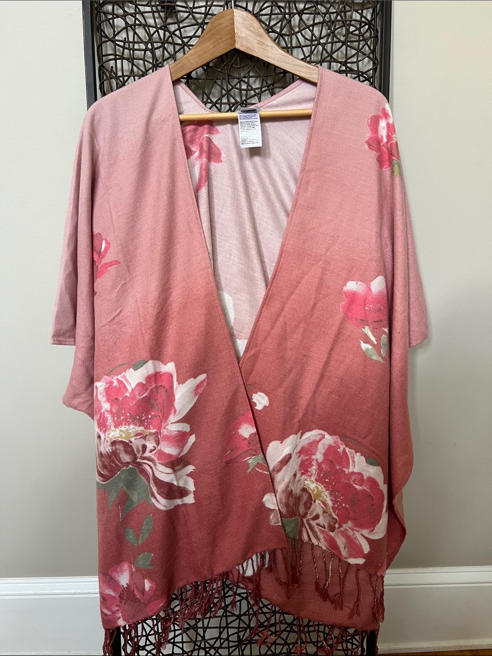 Chico's Ombré Rose Ruana pink floral kimono wrap stole shawl fringe hem OS